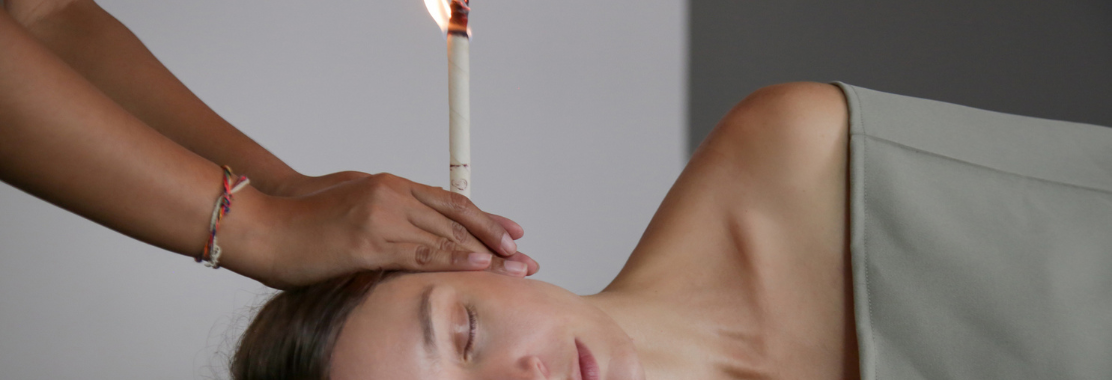 Świecowanie uszu – na czym polega?